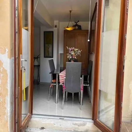 Chezadrienparis - De 90m2 En Souplex Appartamento Parigi