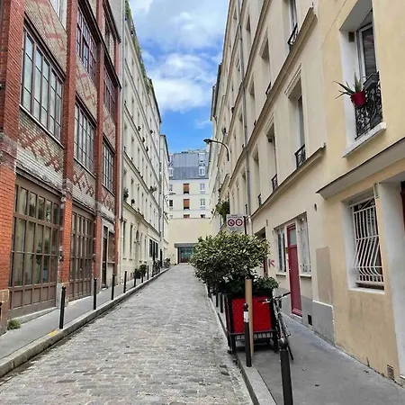 Chezadrienparis - De 90m2 En Souplex Appartamento *
