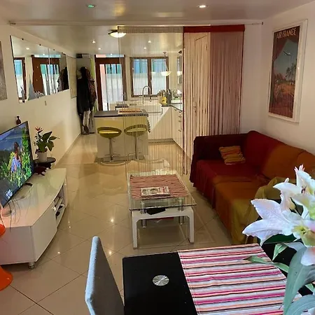 Chezadrienparis - De 90m2 En Souplex * Parigi